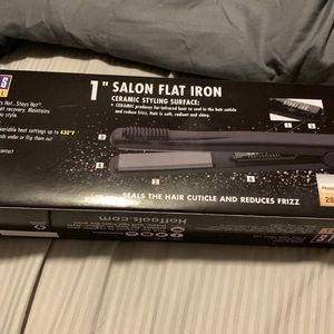 Hot tools flat iron